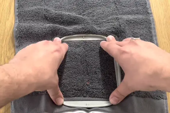 hoop the towel step 3