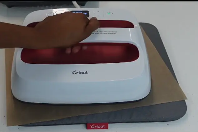 Apply-the-patch-to-the-desired-material.-step-1-part 3