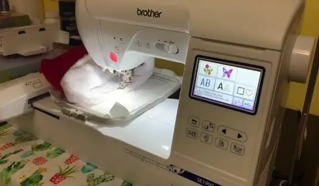 Brother-SE1900-Sewing-and-Embroidery-Machine